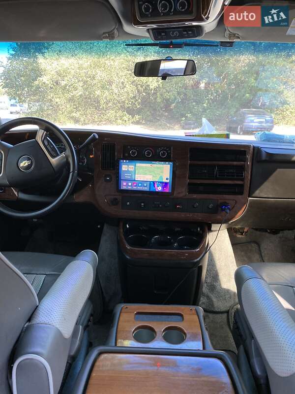 Минивэн Chevrolet Express 2008 в Киеве