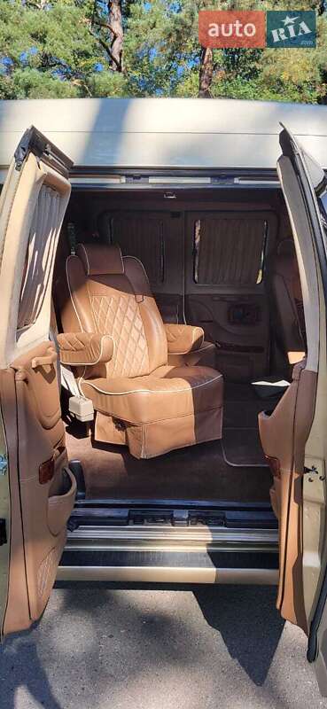 Минивэн Chevrolet Express 2011 в Киеве