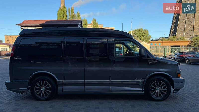 Минивэн Chevrolet Express 2008 в Киеве