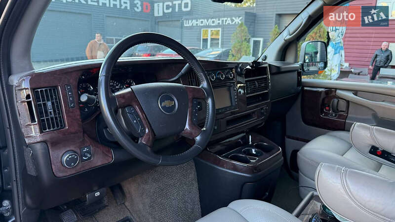 Минивэн Chevrolet Express 2008 в Киеве
