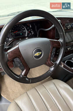 Минивэн Chevrolet Express 2013 в 