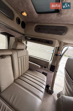 Минивэн Chevrolet Express 2013 в 