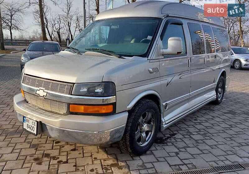 Минивэн Chevrolet Express 2006 в Одессе