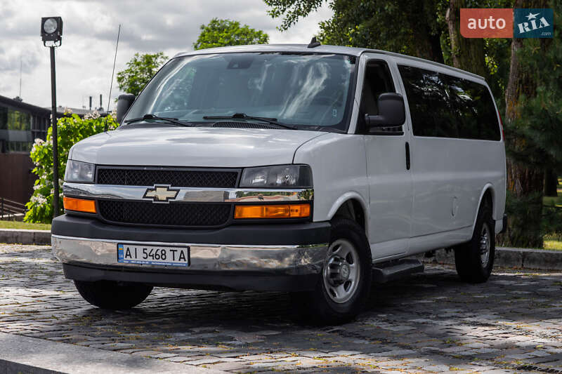 Минивэн Chevrolet Express 2018 в Киеве фото 2 Минивэн Chevrolet Express 2018 в Киеве