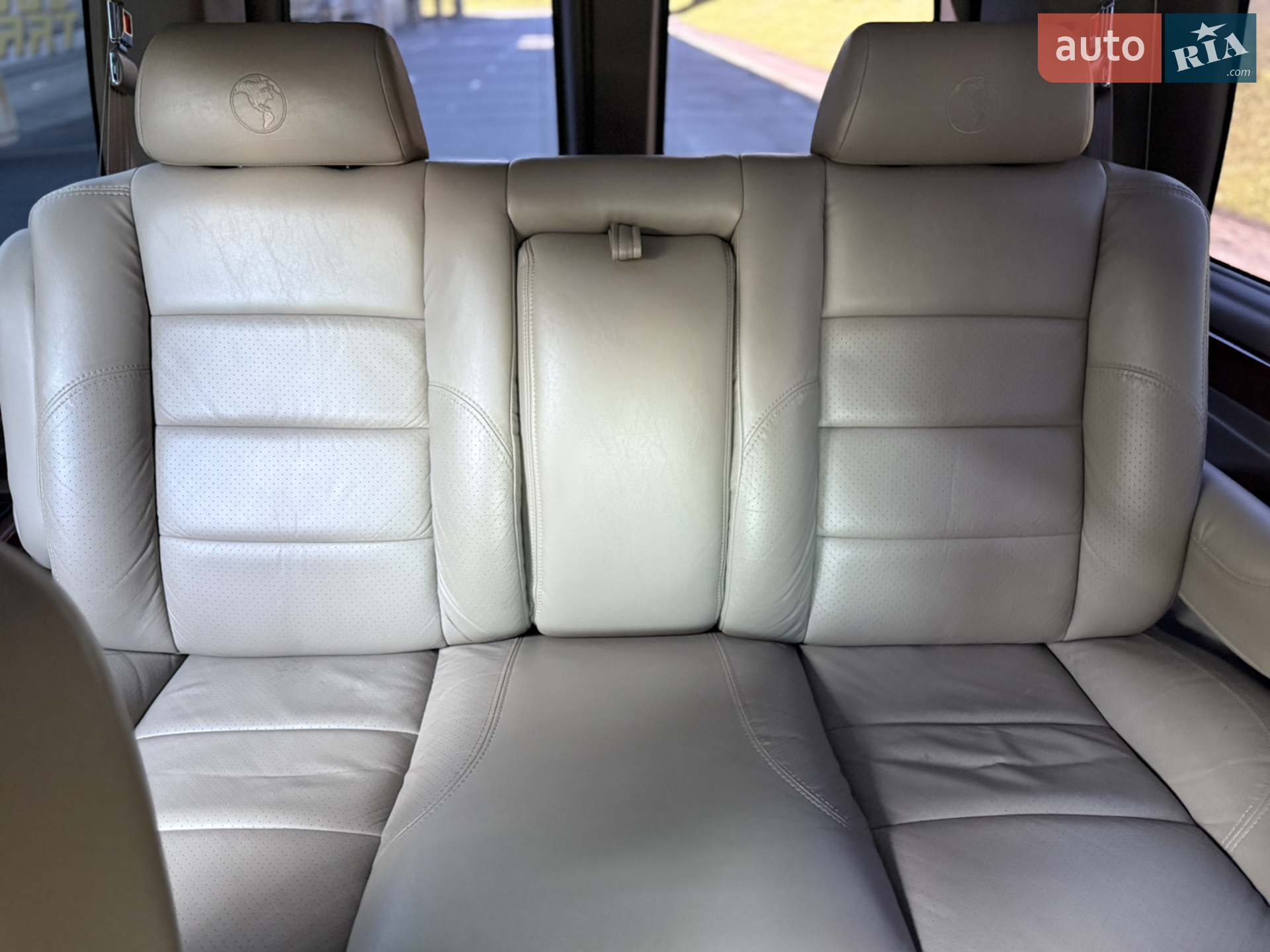 2012 Chevrolet Express - мініатюра 9