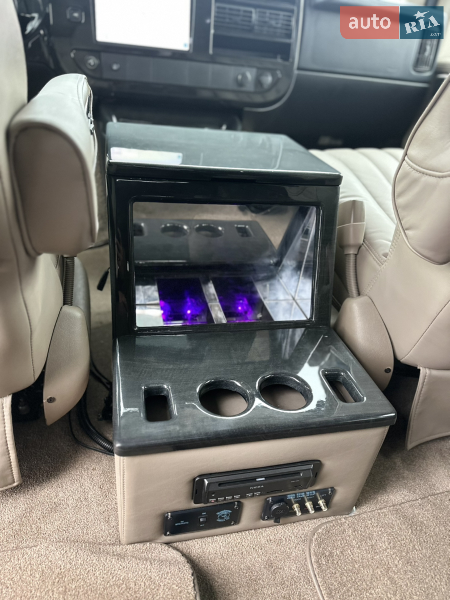 2012 Chevrolet Express - мініатюра 16