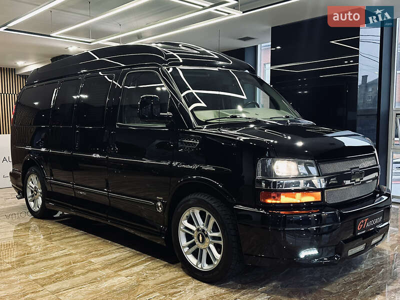 Минивэн Chevrolet Express 2013 в Киеве фото 6 Минивэн Chevrolet Express 2013 в Киеве