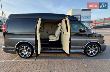 Мінівен Chevrolet Express 2008 в Києві