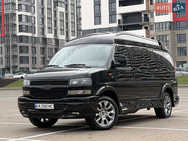 Мінівен Chevrolet Express 2022 в Києві фото 2 Мінівен Chevrolet Express 2022 в Києві