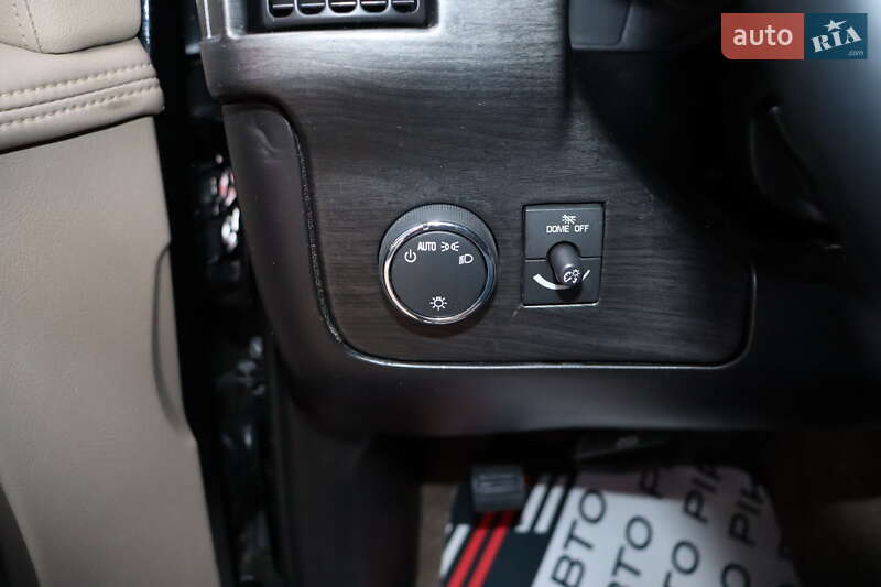 Мінівен Chevrolet Express 2014 в Львові