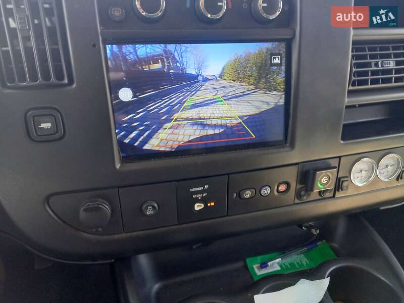 Мінівен Chevrolet Express 2017 в Долині