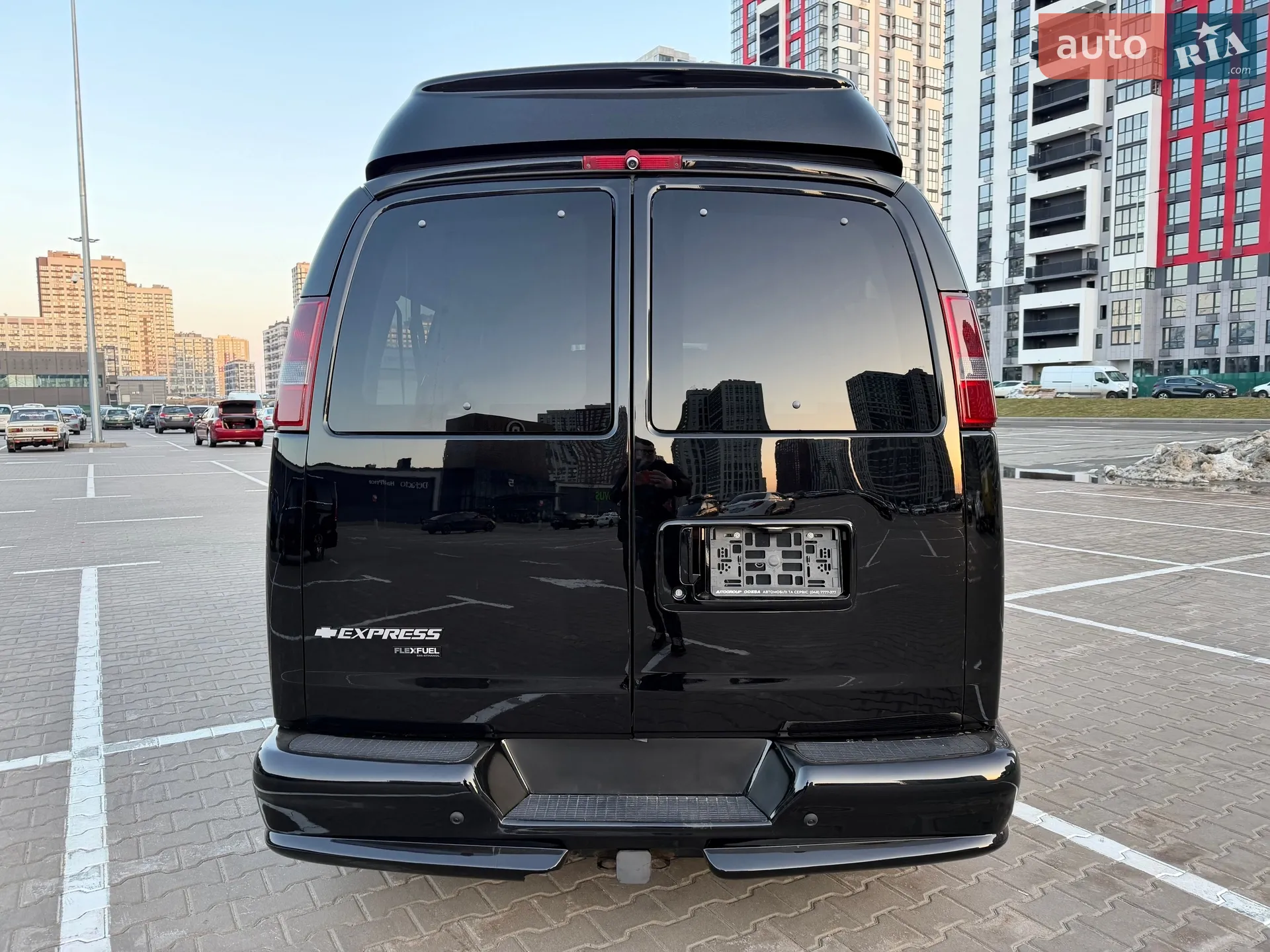 2010 Chevrolet Express - мініатюра 8