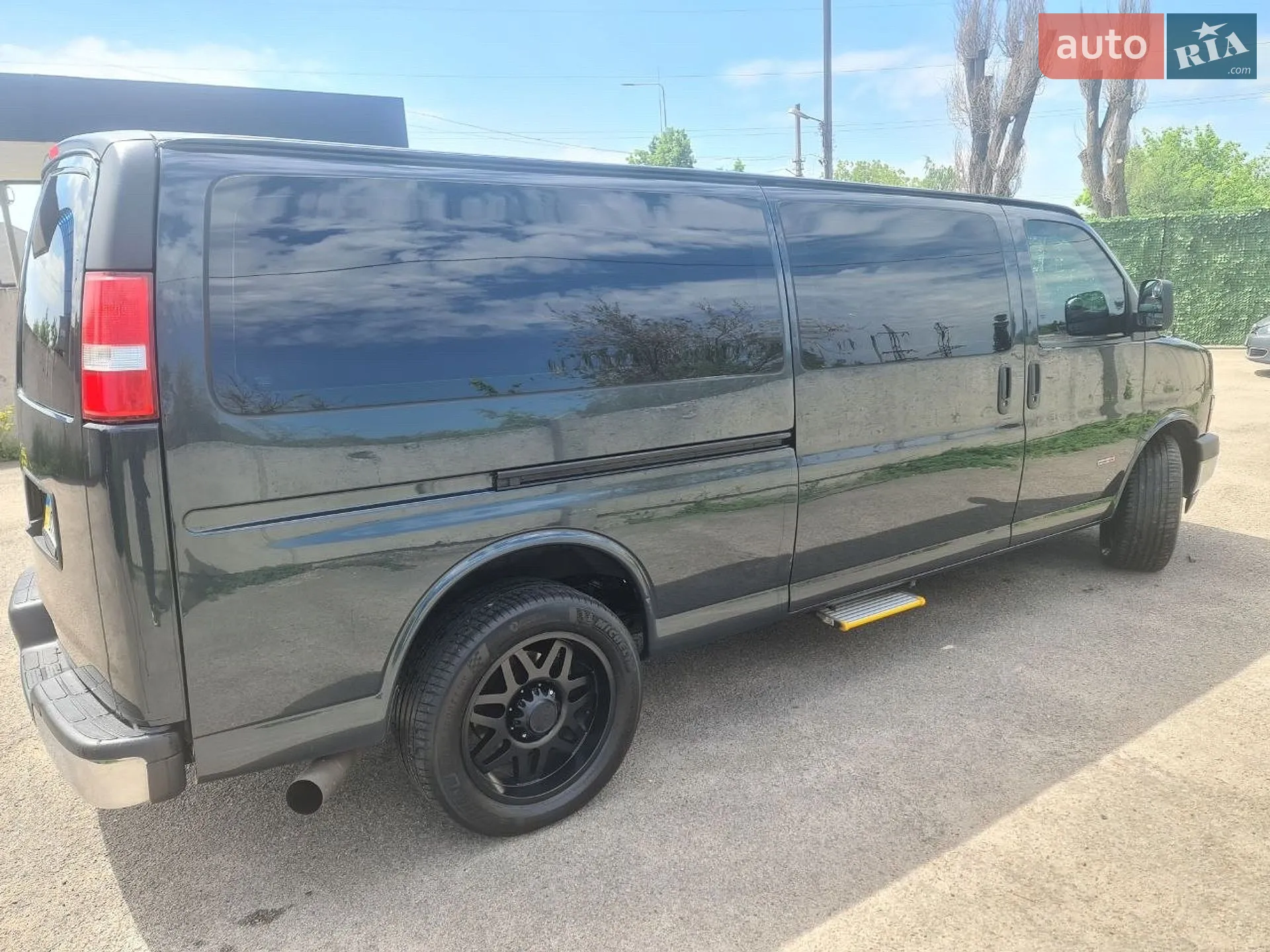 2017 Chevrolet Express - мініатюра 6
