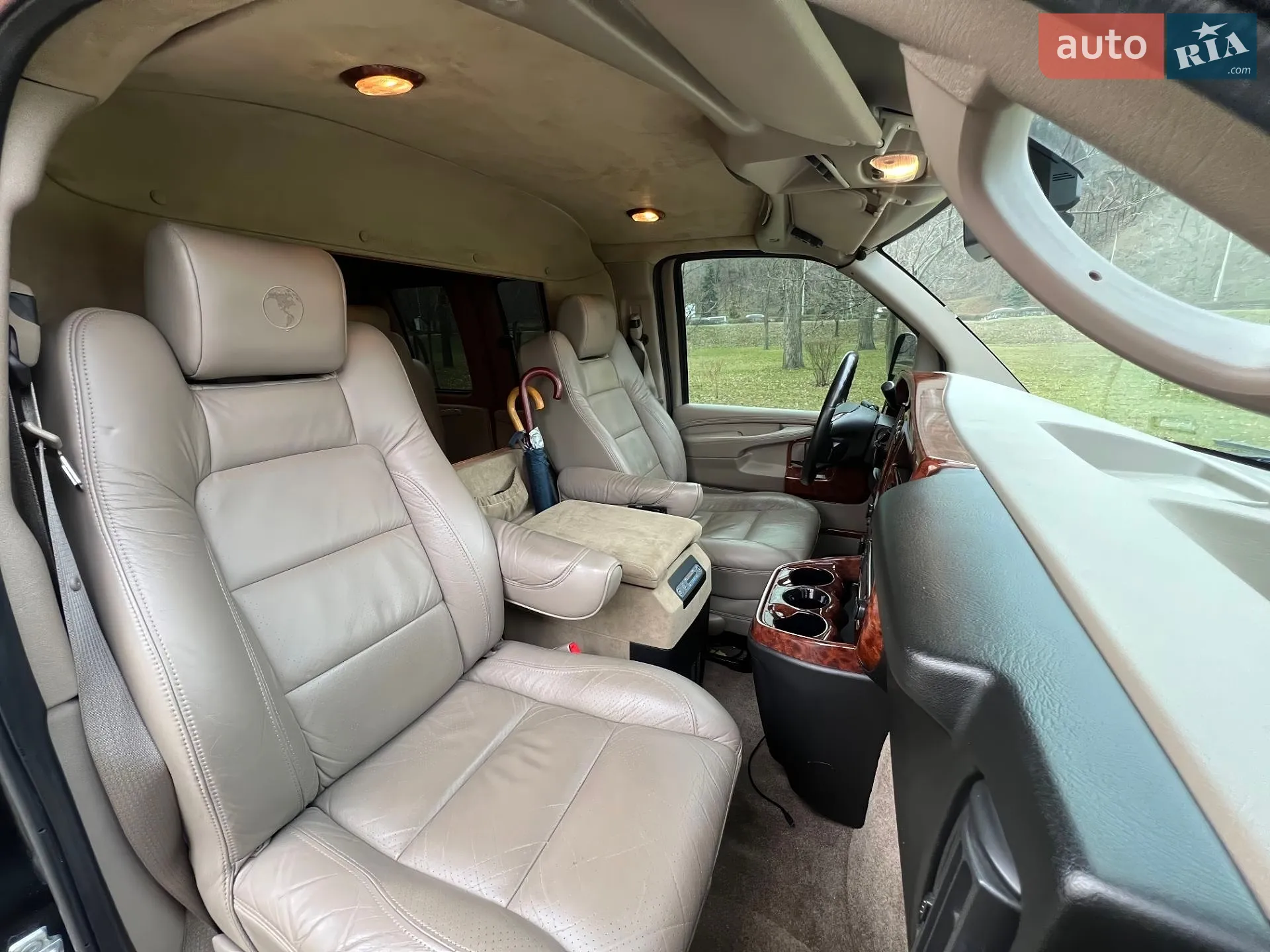 2012 Chevrolet Express - мініатюра 7