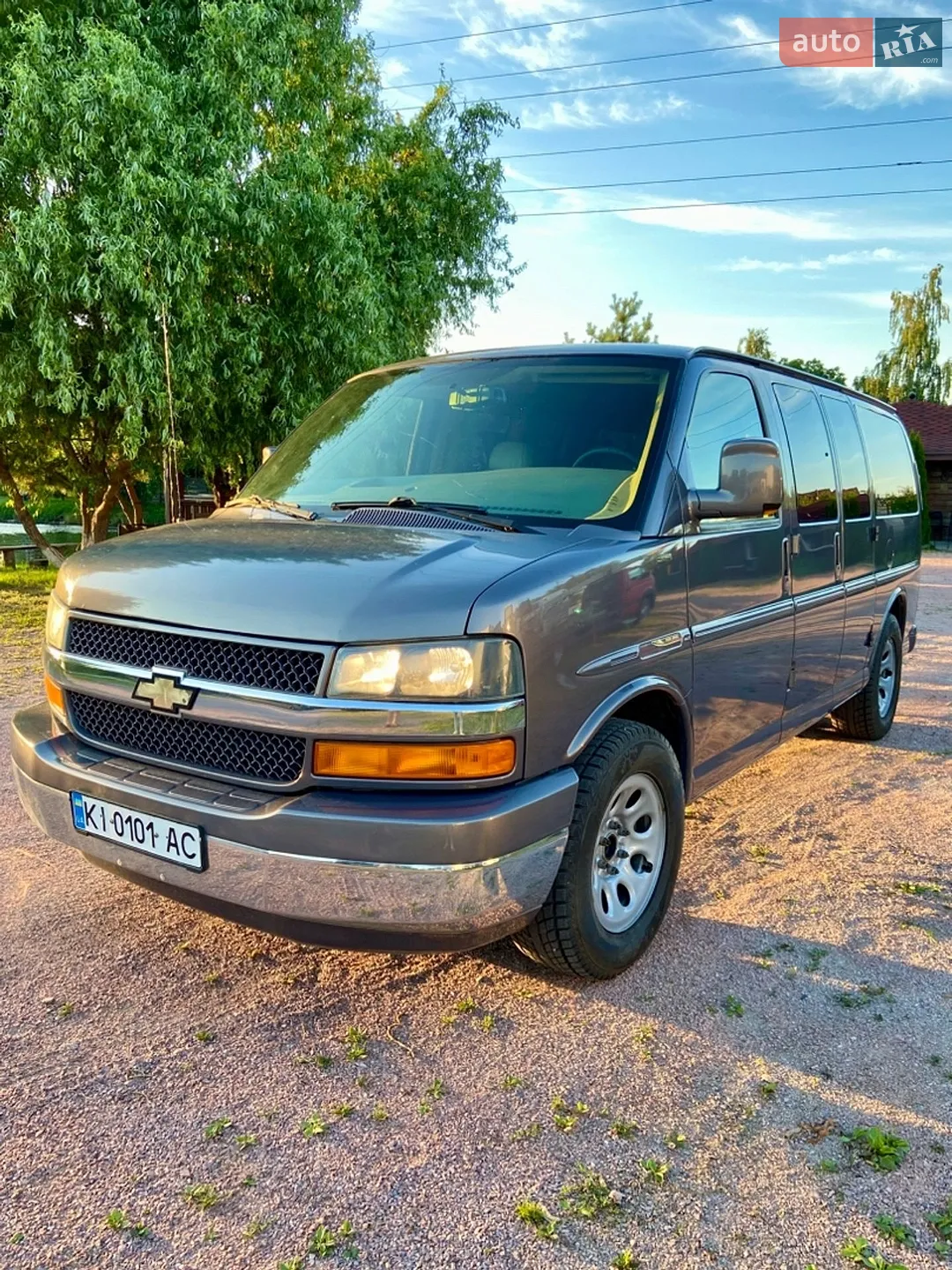 2010 Chevrolet Express - мініатюра 5