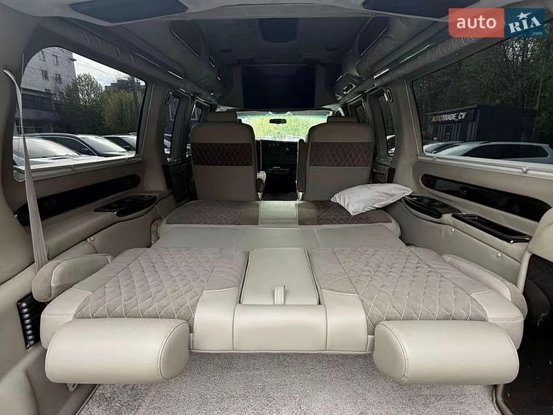 Мінівен Chevrolet Express 2008 в Чернівцях