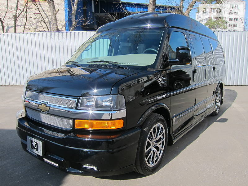 Минивэн Chevrolet Express 2019 в 