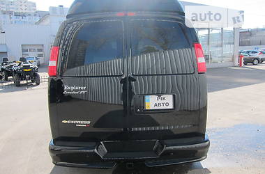 Минивэн Chevrolet Express 2019 в 