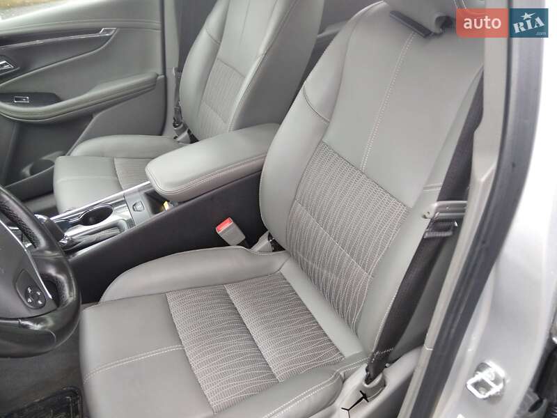 Седан Chevrolet Impala 2016 в Одесі