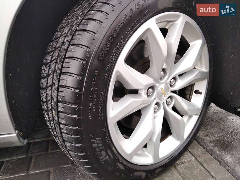 Седан Chevrolet Impala 2016 в Одесі