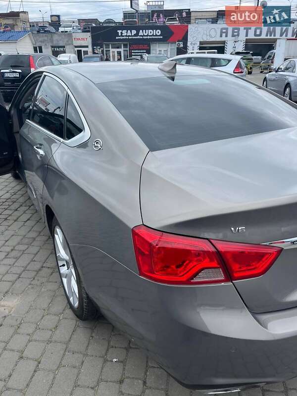 Седан Chevrolet Impala 2019 в Черновцах