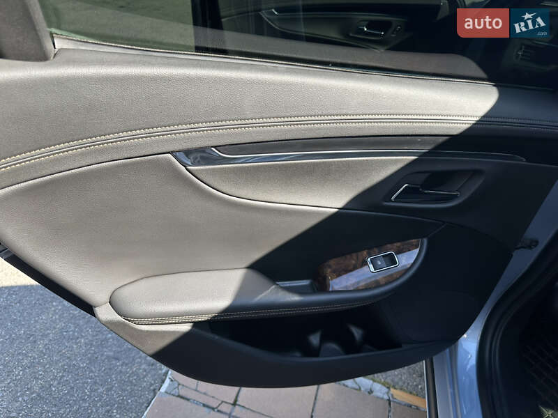 Седан Chevrolet Impala 2014 в Одессе