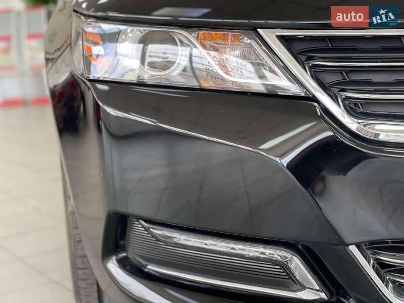 Седан Chevrolet Impala 2019 в Киеве