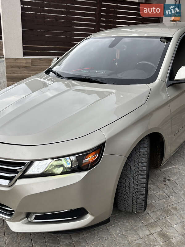Седан Chevrolet Impala 2015 в Одессе