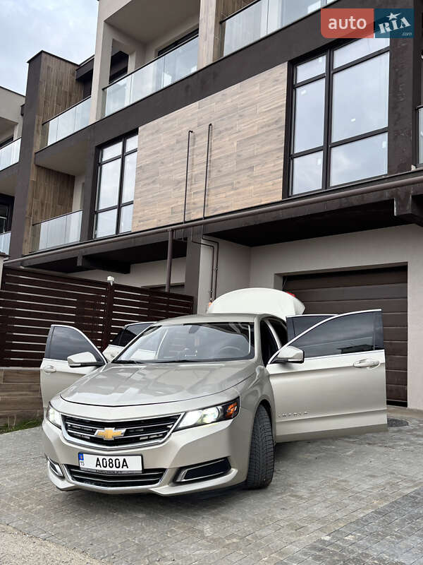 Седан Chevrolet Impala 2015 в Одессе