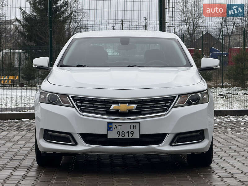 Седан Chevrolet Impala 2018 в Івано-Франківську
