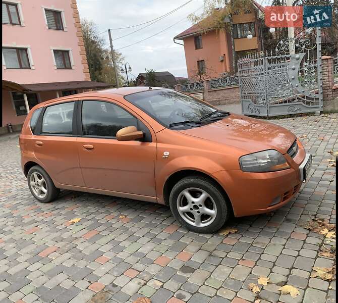 Хетчбек Chevrolet Kalos 2006 в Монастириській