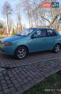 Седан Chevrolet Kalos 2005 в Рівному