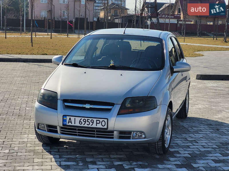 Хетчбек Chevrolet Kalos 2006 в 