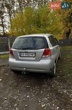 Хэтчбек Chevrolet Kalos 2006 в 
