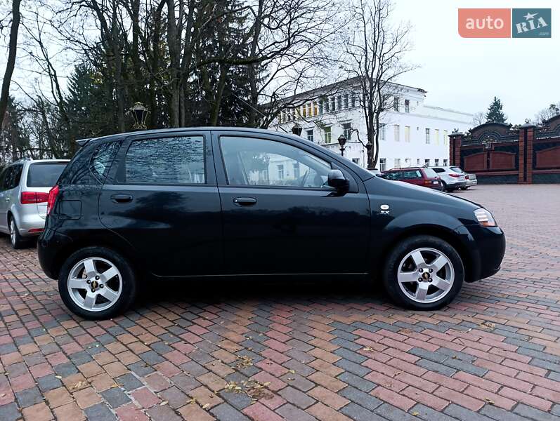 Хетчбек Chevrolet Kalos 2008 в Звягелі