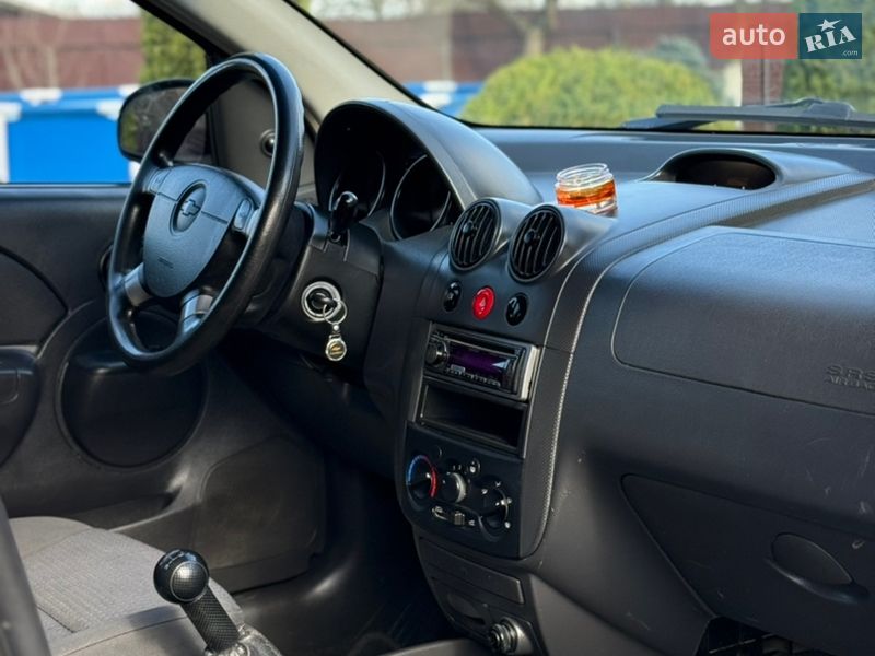 Хетчбек Chevrolet Kalos 2005 в Косові