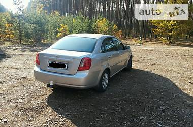 Седан Chevrolet Lacetti 2004 в Киеве