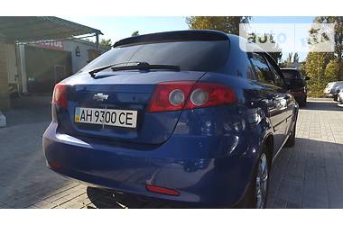 Хэтчбек Chevrolet Lacetti 2006 в Покровске