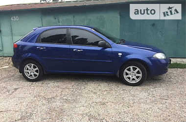 Хэтчбек Chevrolet Lacetti 2007 в Киеве