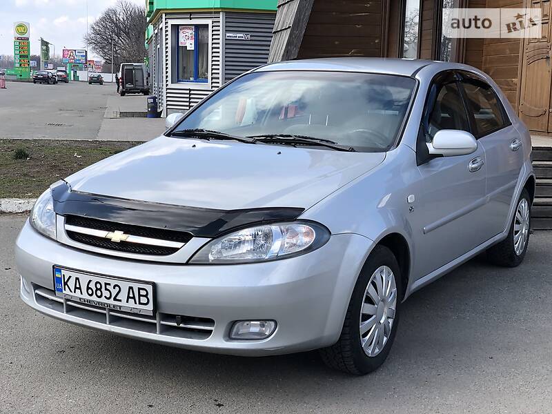Хетчбек Chevrolet Lacetti 2008 в 