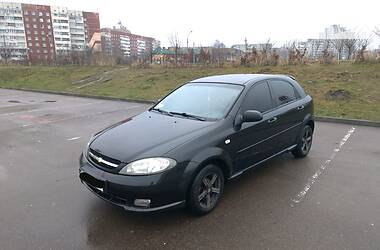 Хетчбек Chevrolet Lacetti 2007 в 