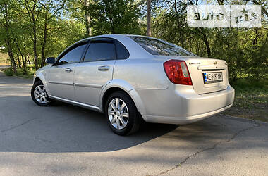 Седан Chevrolet Lacetti 2004 в Дніпрі