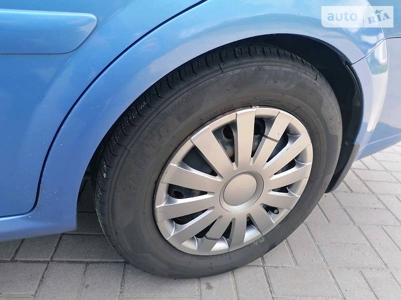 Седан Chevrolet Lacetti 2004 в Чернігові