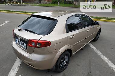 Хетчбек Chevrolet Lacetti 2006 в 