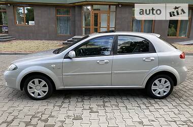 Хетчбек Chevrolet Lacetti 2006 в Луцьку