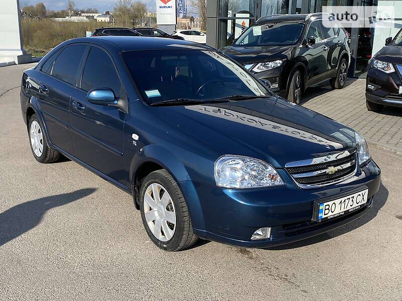 Chevrolet lacetti табло