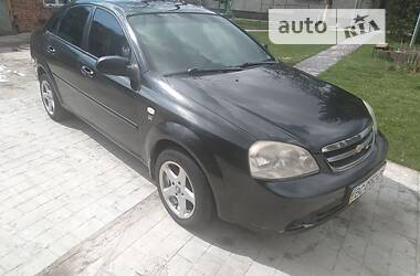 Седан Chevrolet Lacetti 2004 в Львове