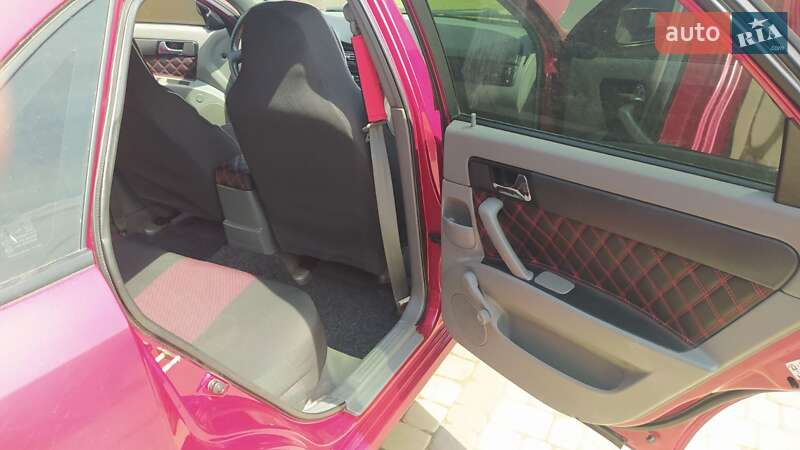 Седан Chevrolet Lacetti 2011 в Луцьку