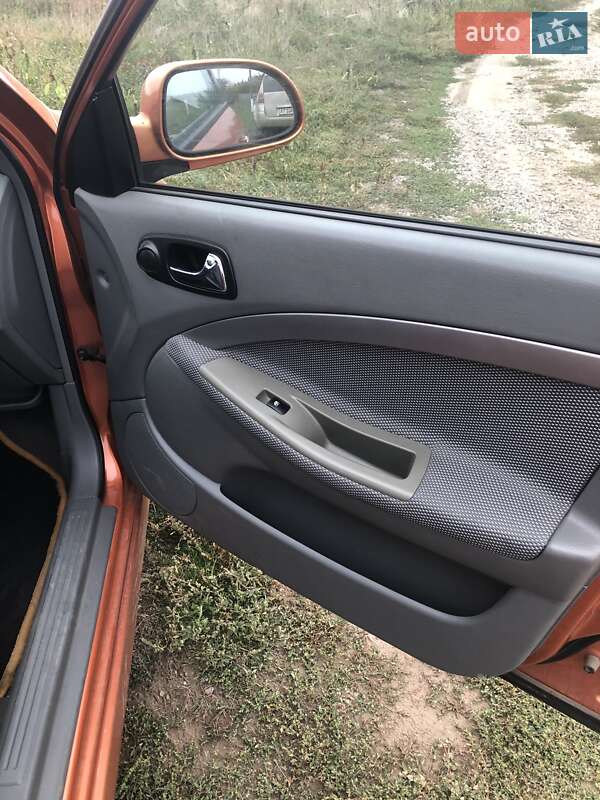 Хетчбек Chevrolet Lacetti 2006 в Запоріжжі