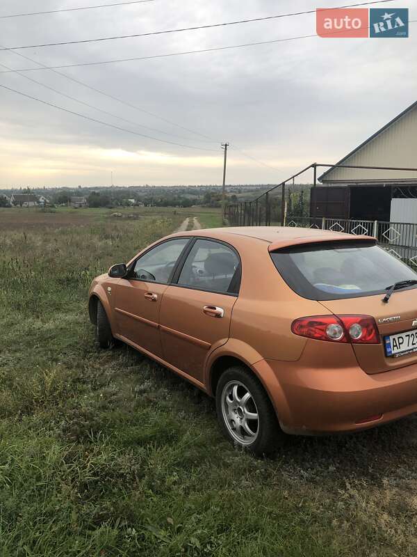 Хетчбек Chevrolet Lacetti 2006 в Запоріжжі